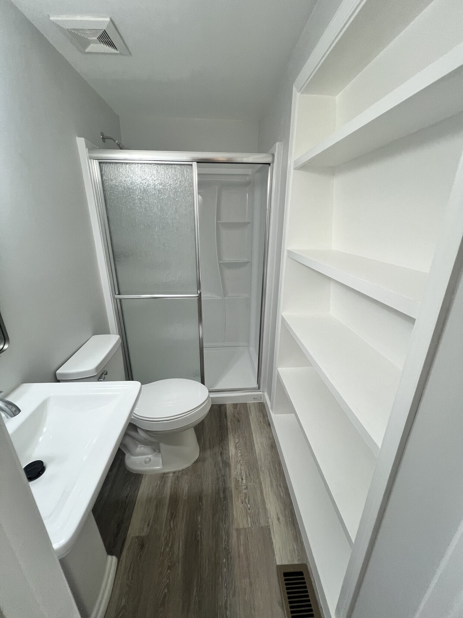 Building Photo - 2283 Dosinia Ct