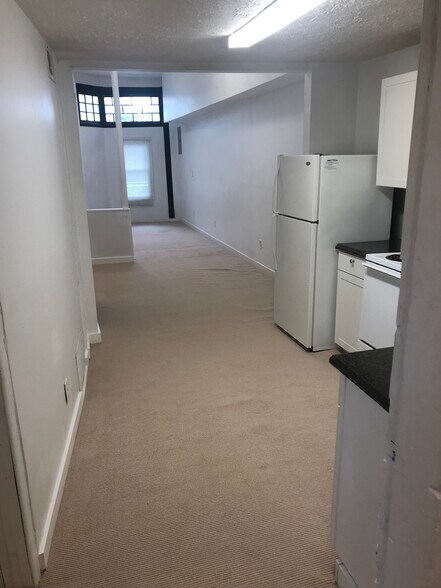 Building Photo - 310 S Jefferson St