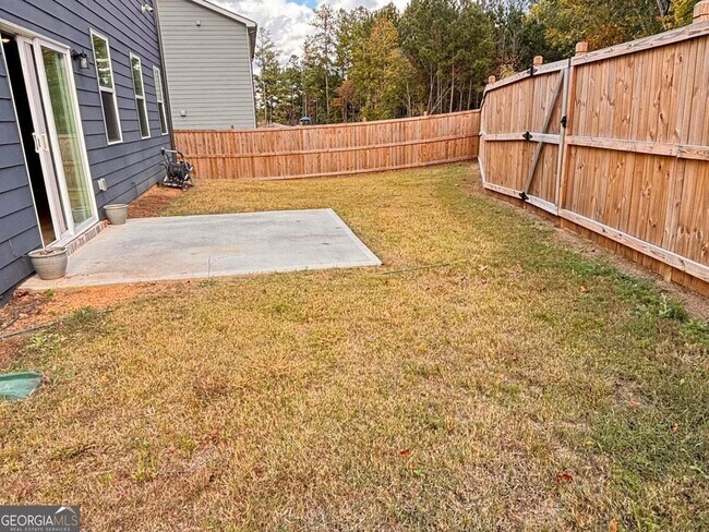 Building Photo - 110 Summit Pointe Ln