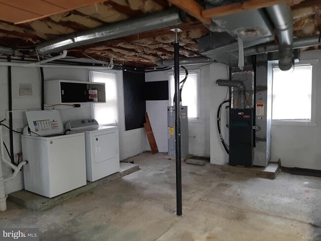 Building Photo - 1057 Foreman Ln