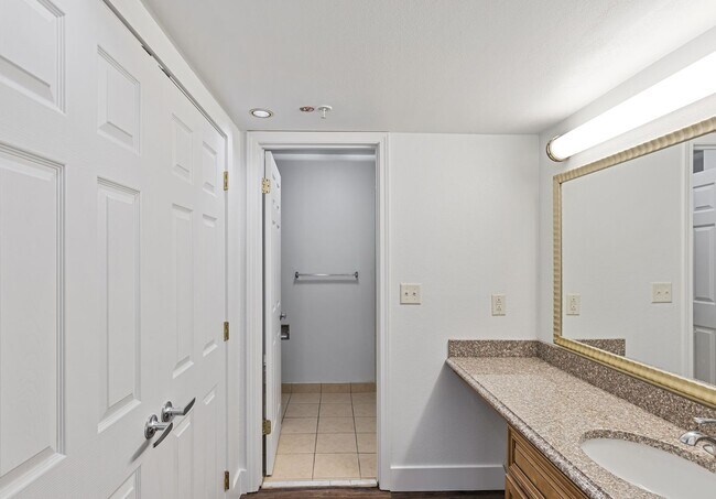 Building Photo - Kilgore Apartments (ANR Kalamazoo Limited ...