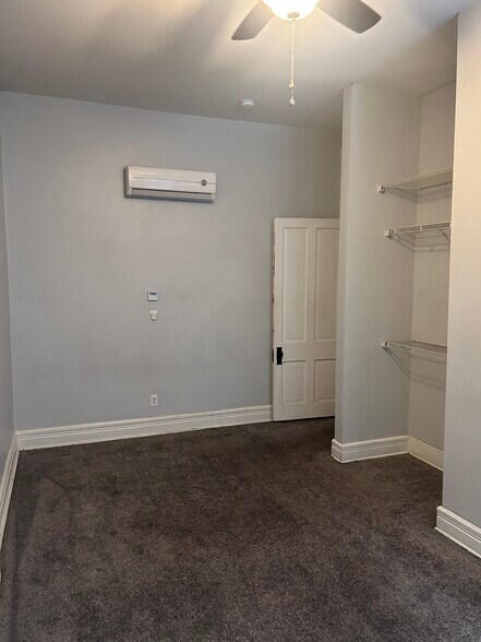 Building Photo - 30 West Court Street