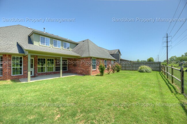 Building Photo - FOR LEASE | Jenks | $2500 Rent | 5 Bed, 3 ...