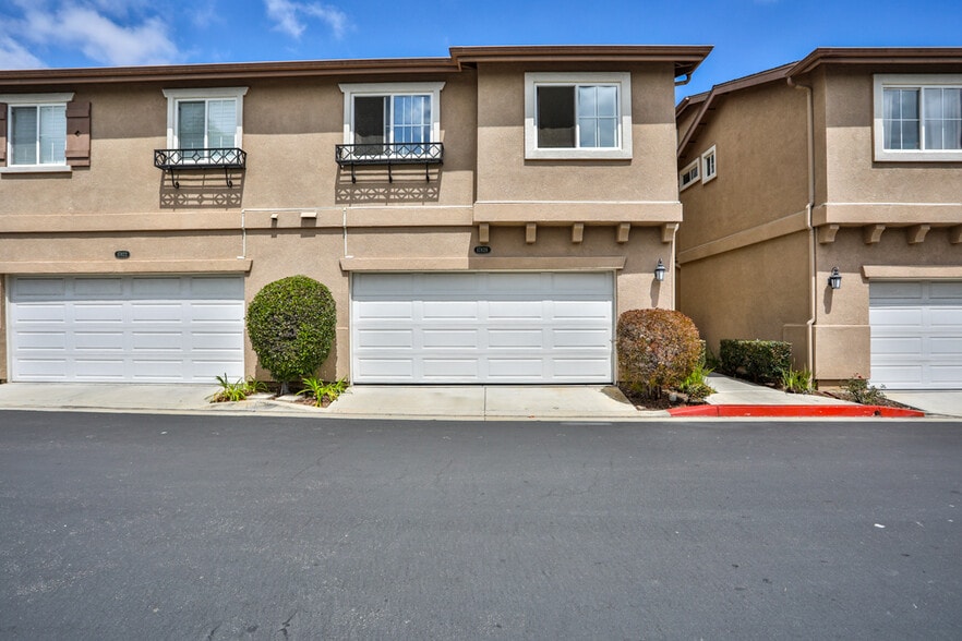 Building Photo - 17828 Woodbine Ct