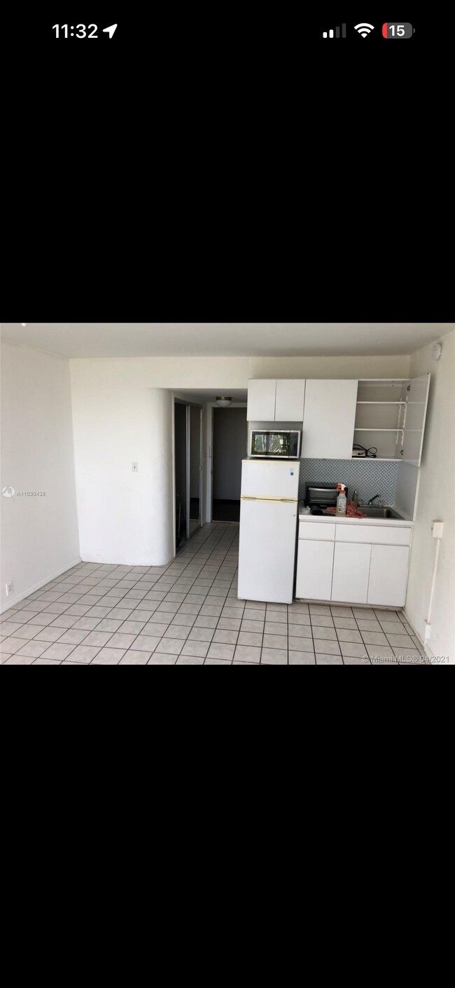 Building Photo - 8464 Indian Creek Dr