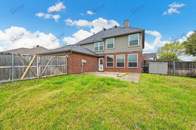 Building Photo - 608 Vasey Oak Dr