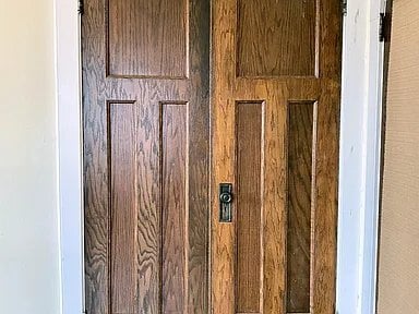 Building Photo - 3070 N Oakland Ave