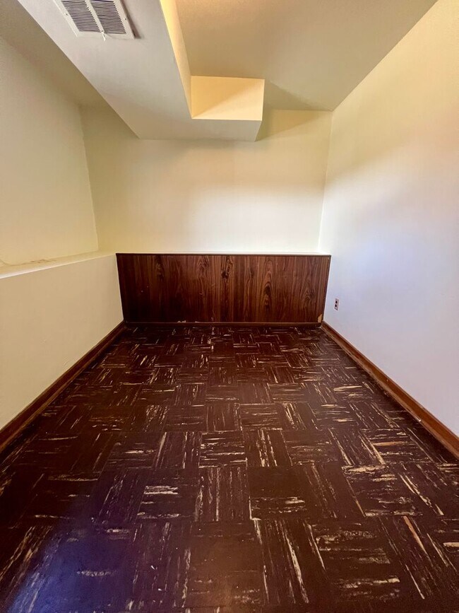 Building Photo - Stunning 4-Bedroom Single Family Home in Wyncote! Available NOW!