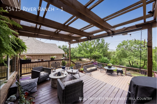 Building Photo - 25415 River Ranch