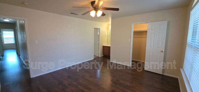 Building Photo - 312 Dover Heights Trail