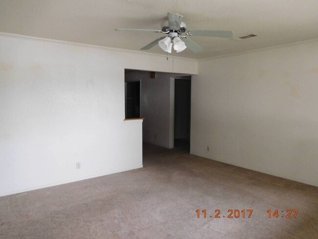 Building Photo - Charming 3 Bedroom 2 Bathroom - Pets allowed for $50 per month per pet