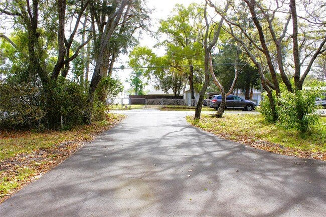 Building Photo - 3201 Bartlett St