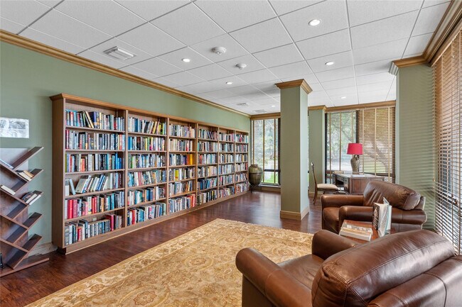 Building Photo - 5000 N Ocean Blvd