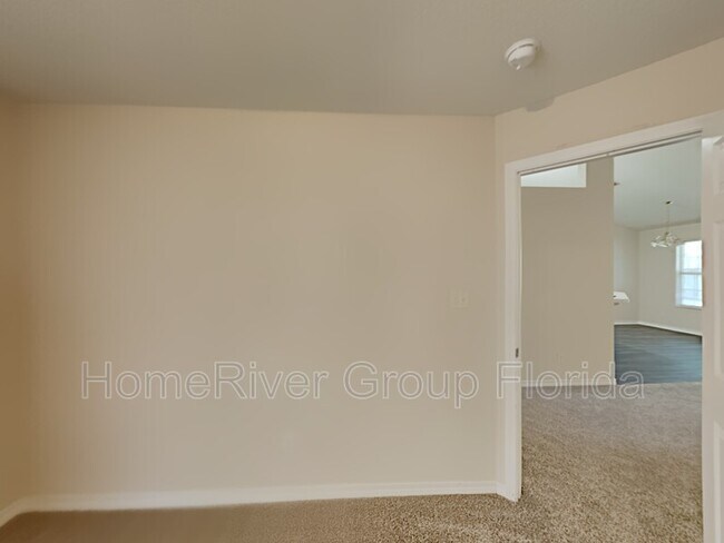 Building Photo - 5258 Hawks Nest Dr