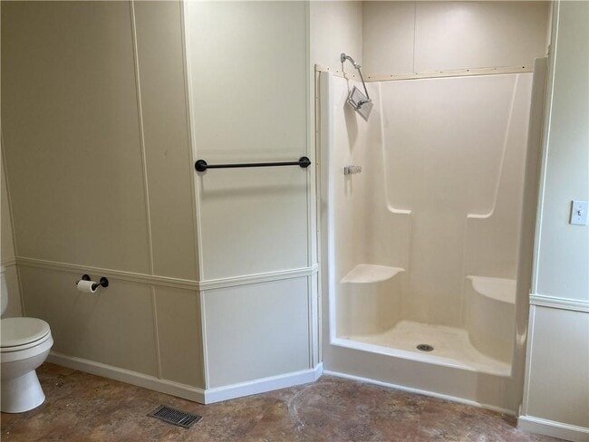 Building Photo - 99 Strawberry Ln