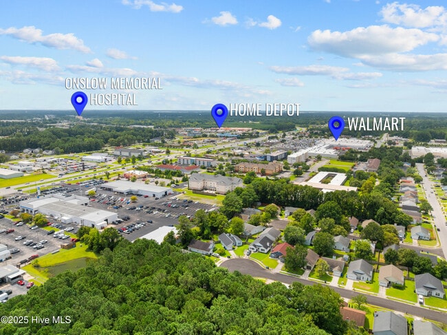 Building Photo - 3002 E Windgate Ct