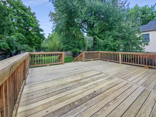 Building Photo - 38 Keowee Ave