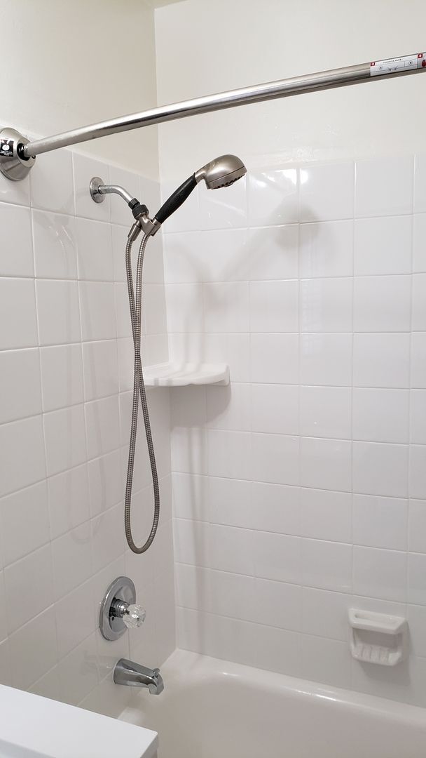 Building Photo - San Antonio Ave.