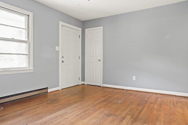 Building Photo - 312 Wilder Rd