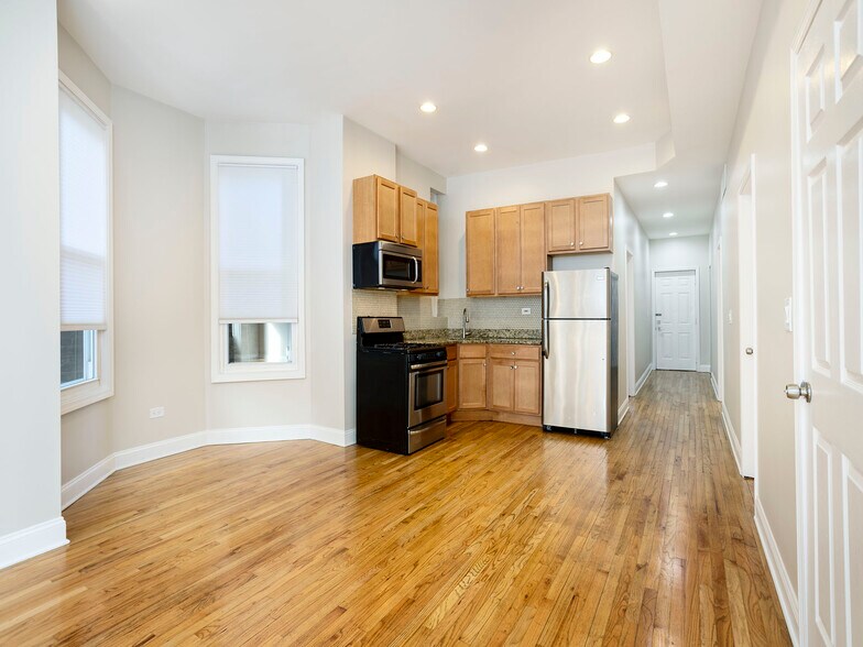 Building Photo - 1306 S Fairfield Ave