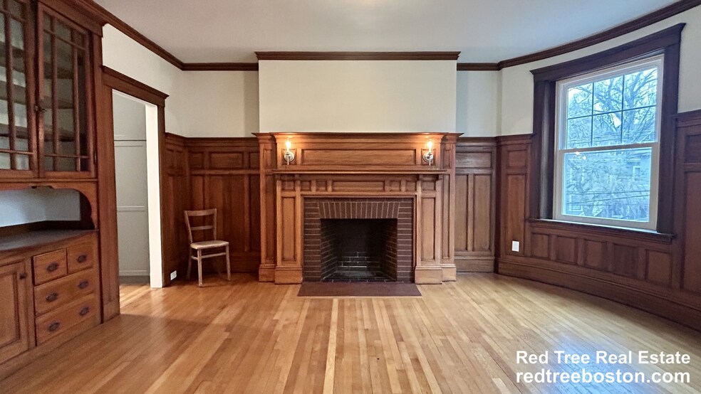 Building Photo - 10 Dwight St