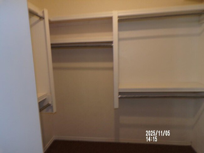 Building Photo - 2905 NE Tortoise Dr