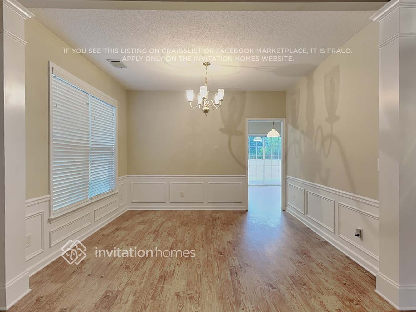 Building Photo - 172 Wallnut Hall Cir