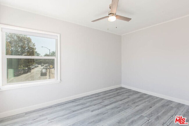 Building Photo - 8525 Cadillac Ave