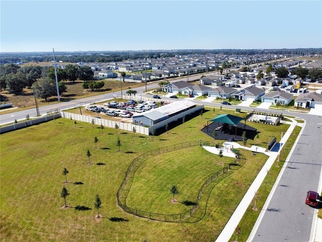 Building Photo - 668 Sand Pne Ln