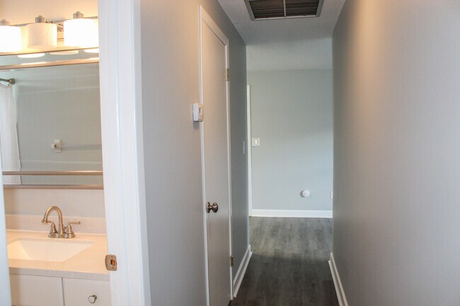 Building Photo - 178 175th Ave E