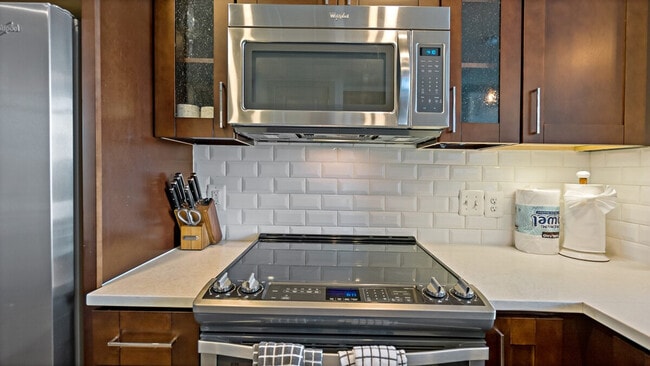 Building Photo - 1544 Spring Gate Dr.