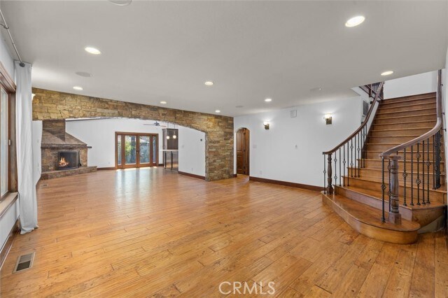 Building Photo - 3208 Walnut Ave