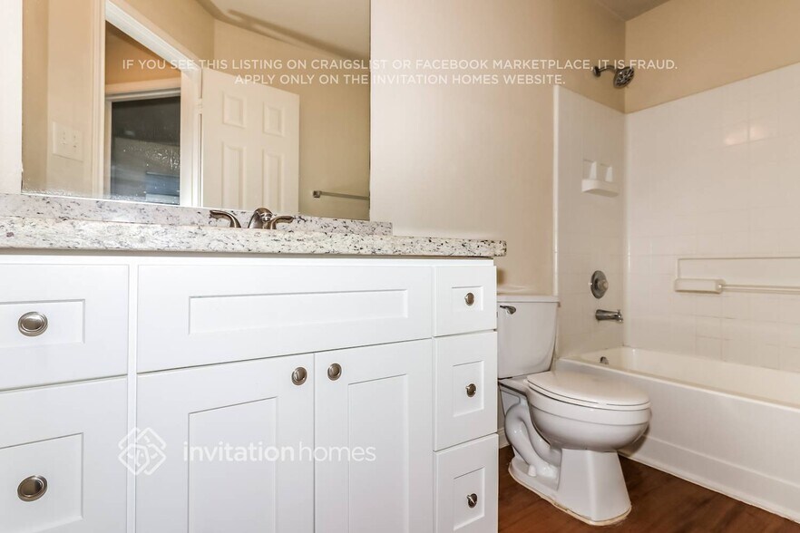 Building Photo - 18731 Dennington Dr