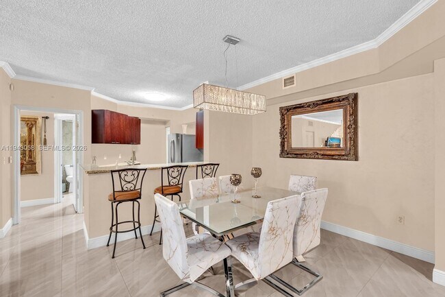 Building Photo - 17100 N Bay Rd