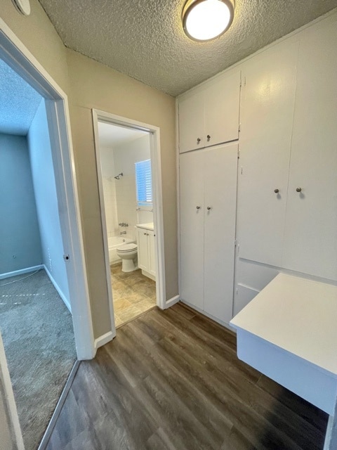 Building Photo - Vista Capri East Apts