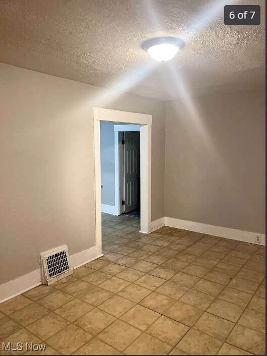 Building Photo - 1223 Atwood Ave