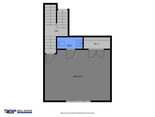 Building Photo - Beautiful, Large Home Close to Ft. Campbell and I24