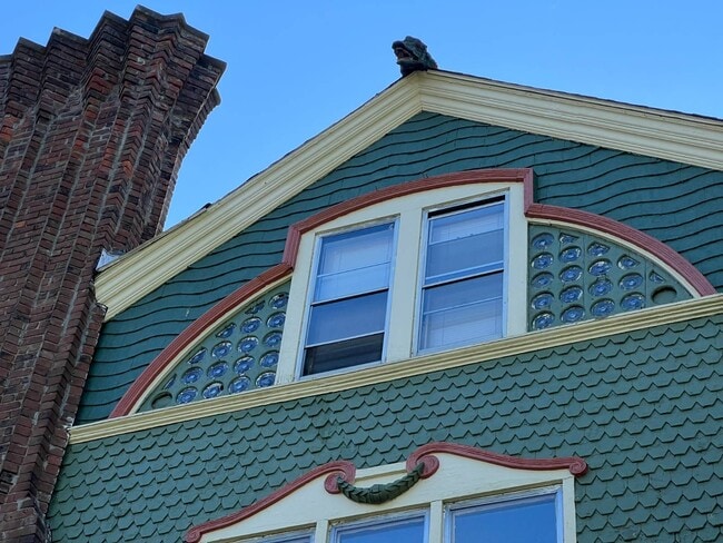 Building Photo - 1226 Wendell Ave