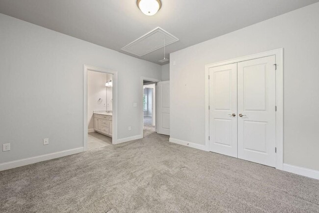 Building Photo - 2750 Vinings Orchard Cir SE