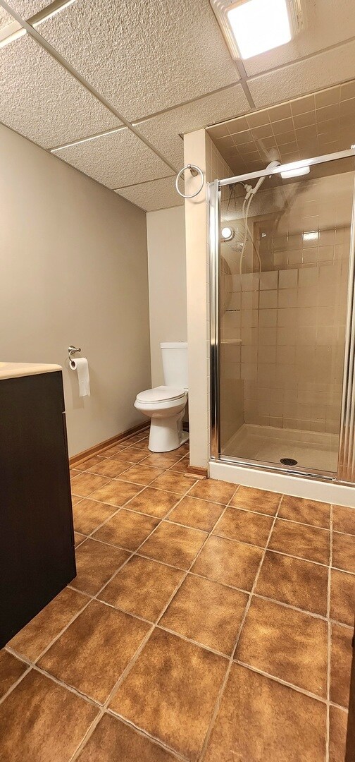 Building Photo - 2155 Abbeywood Ct
