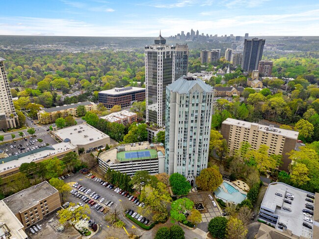 Building Photo - 2870 Pharr Ct S Northwest