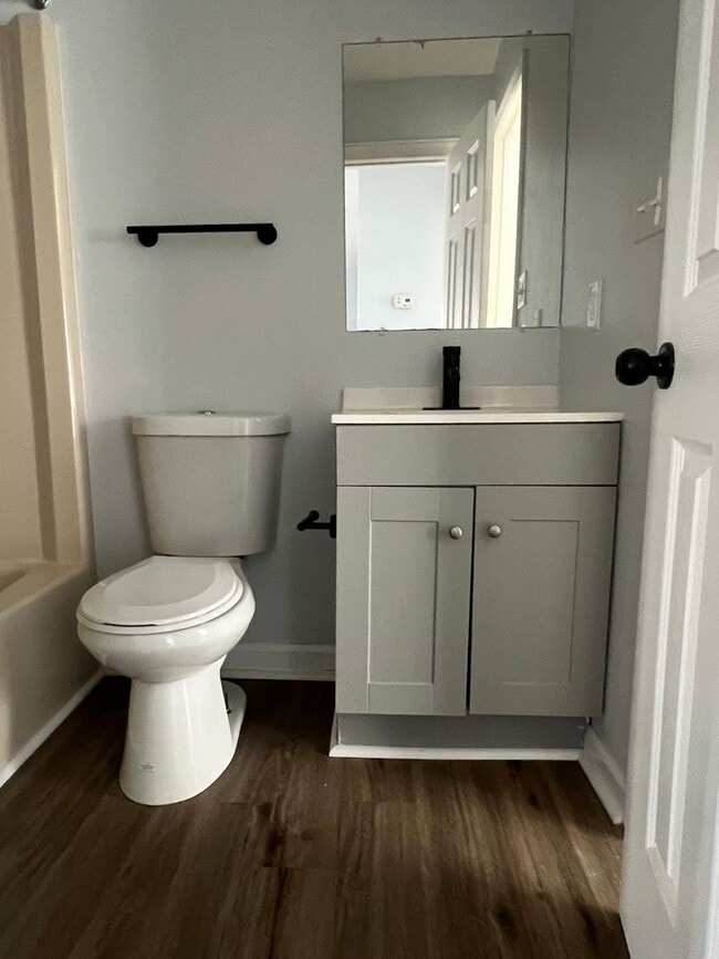 Building Photo - 98 Chautauqua Ave