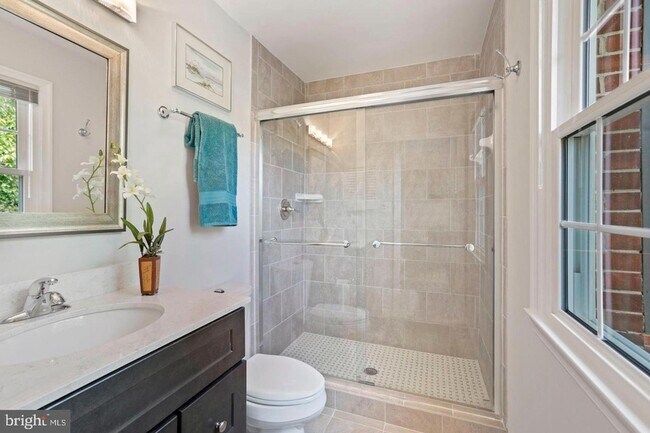 Building Photo - 6571 Snowbell Ln