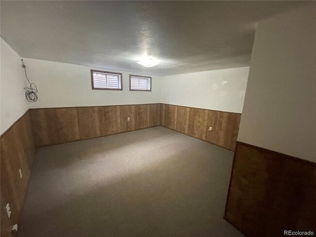 Building Photo - 3086 Victor St