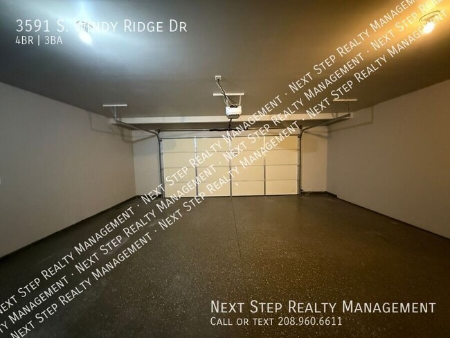 Building Photo - 3591 S Windy Ridge Dr