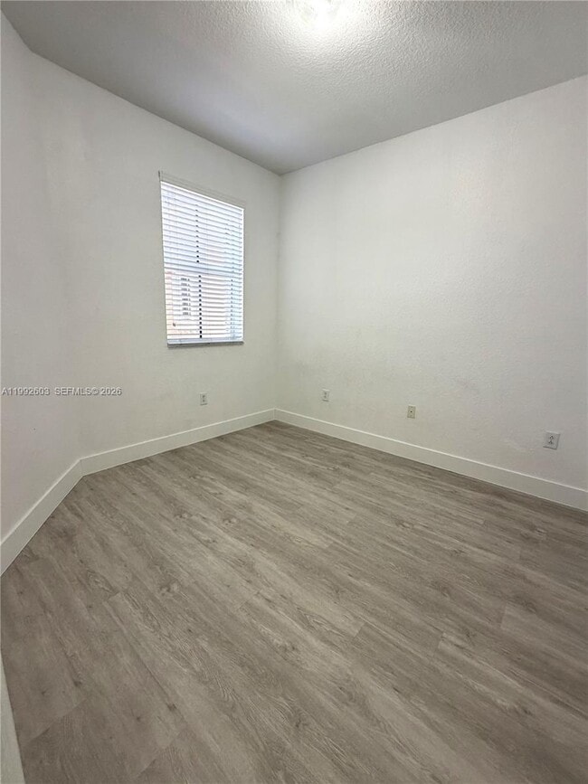 Building Photo - 1088 SW 144th Ave