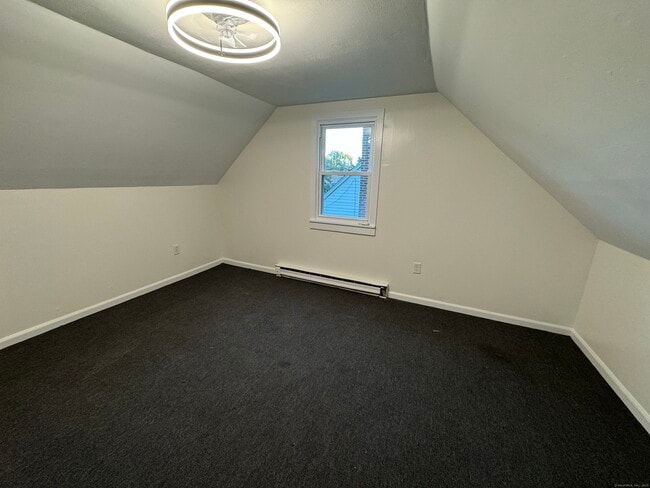 Building Photo - 56 Covington St