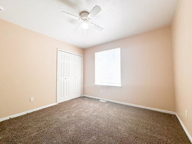 Building Photo - Spacious 5-Bedroom Home in Stansbury Park ...