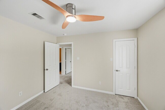 Building Photo - 25615 Crisp Springs Ln