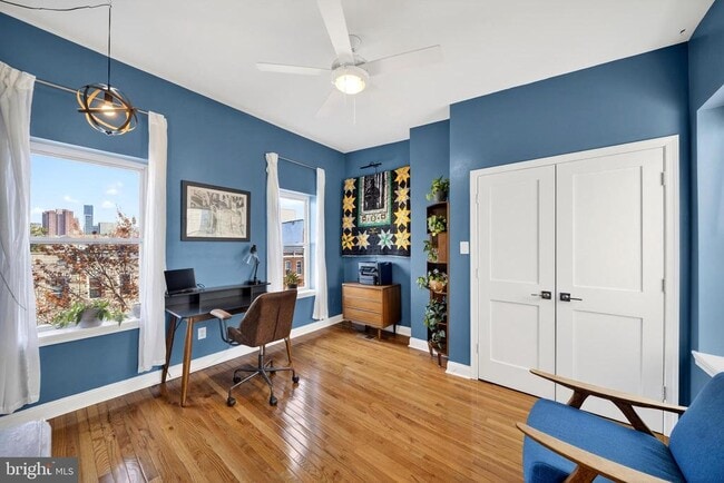 Building Photo - 7 E Fort Ave